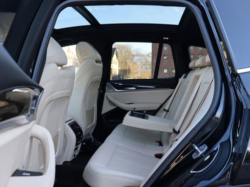 Used 2022 BMW X3 xDrive30i w/ Convenience Package w/ZPA image 15