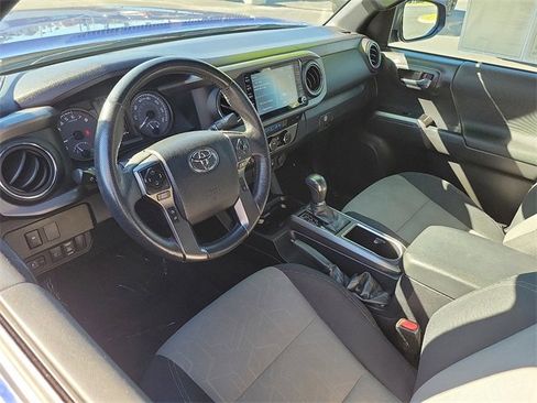 Used 2023 Toyota Tacoma TRD Sport image 7