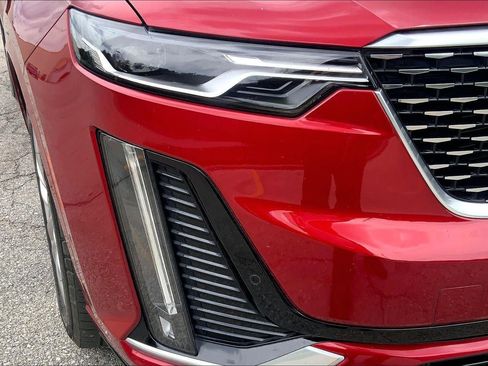 Certified 2024 Cadillac XT6 Premium Luxury w/ Technology Package AWD/4WD image 28