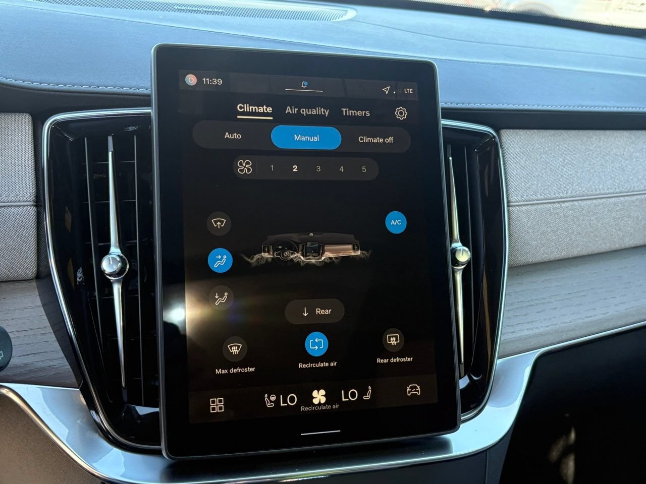 New 2026 Volvo XC90 B6 Plus AWD/4WD image 21