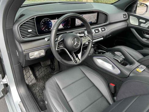 Used 2024 Mercedes-Benz GLE 450 4MATIC SUV - EXCLUSIVE TRIM - w/ AMG Line Exterior image 6