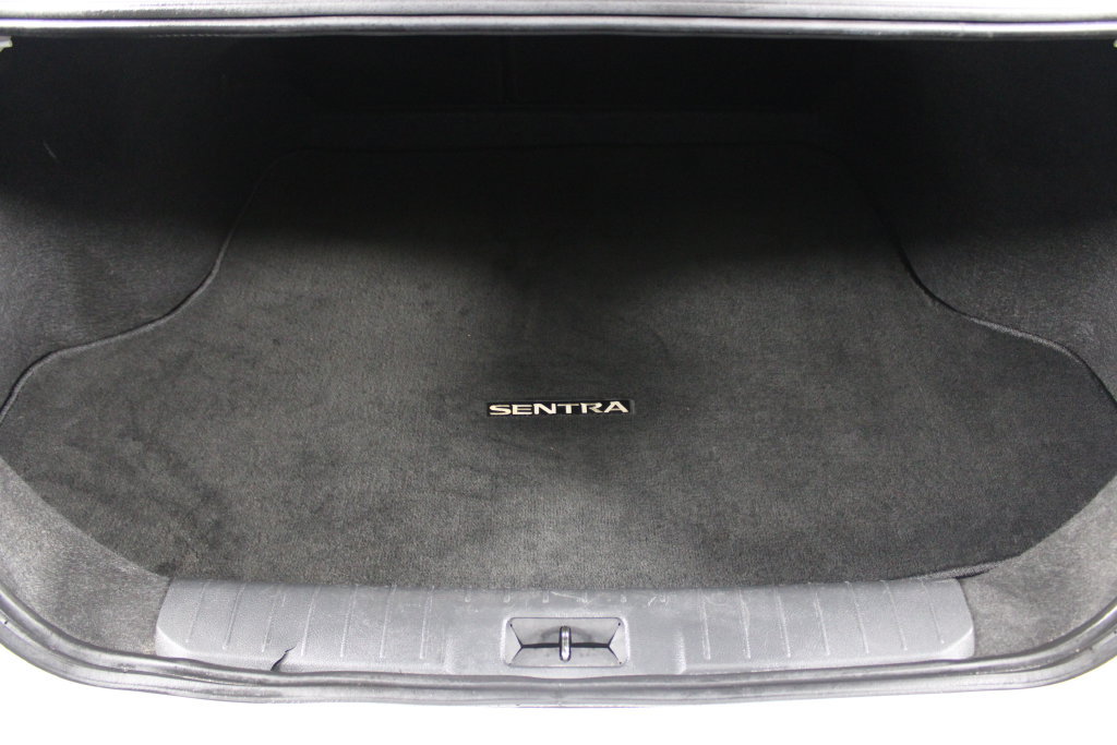 Certified 2024 Nissan Sentra SV FWD image 17