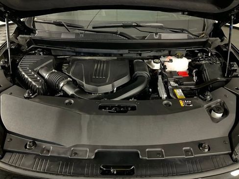 Used 2025 Buick Enclave Avenir w/ Super Cruise Package image 41