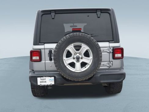 Used 2020 Jeep Wrangler Unlimited Sport S image 7
