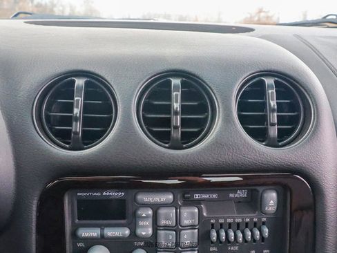 Used 2001 Pontiac Firebird Trans Am image 40