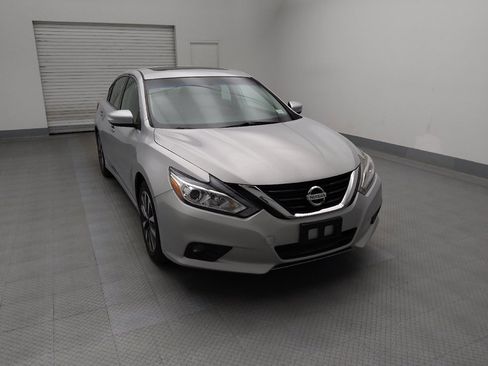 Used 2017 Nissan Altima 2.5 SL image 14
