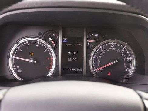 Certified 2023 Toyota 4Runner TRD Off-Road Premium image 14