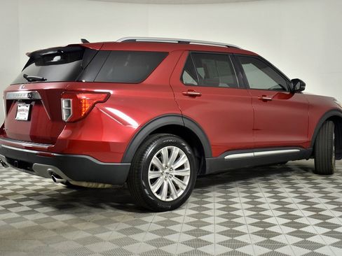 Used 2023 Ford Explorer Limited w/ Limited Technology Package image 4