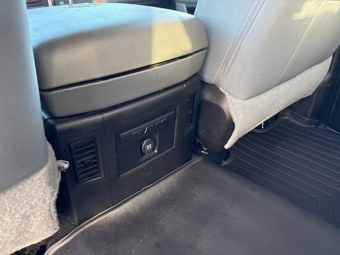 Used 2019 RAM 1500 Big Horn image 10