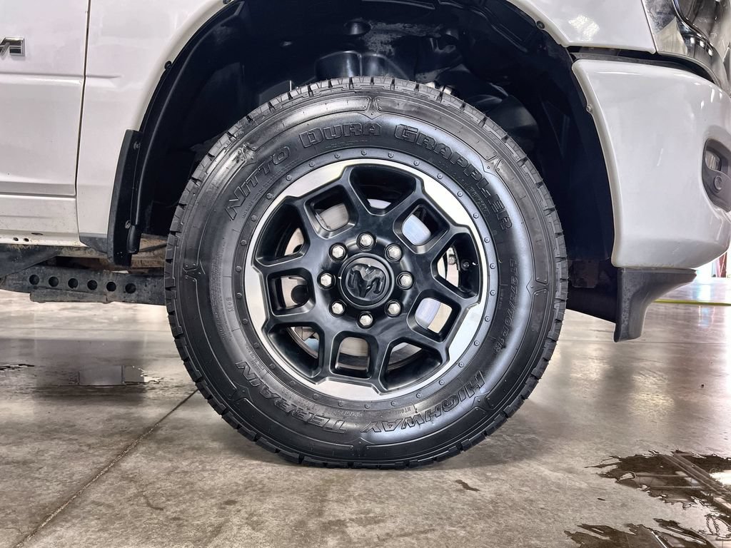 Used 2026 RAM 2500 Laramie AWD/4WD image 11