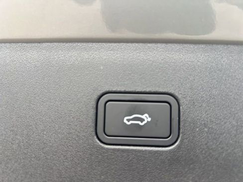 New 2026 Volvo EX30 Cross Country Ultra image 27