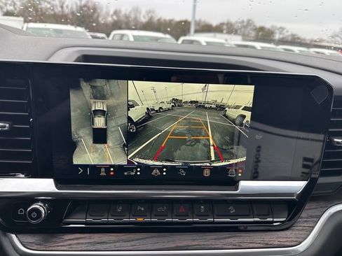 New 2026 GMC Sierra 2500 SLT w/ SLT Premium Package image 31