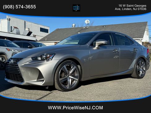 Used 2017 Lexus IS 300 F Sport image 3