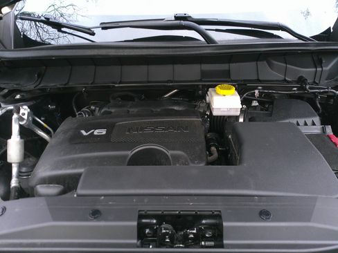 Used 2022 Nissan Pathfinder SL w/ SL Black Package image 48