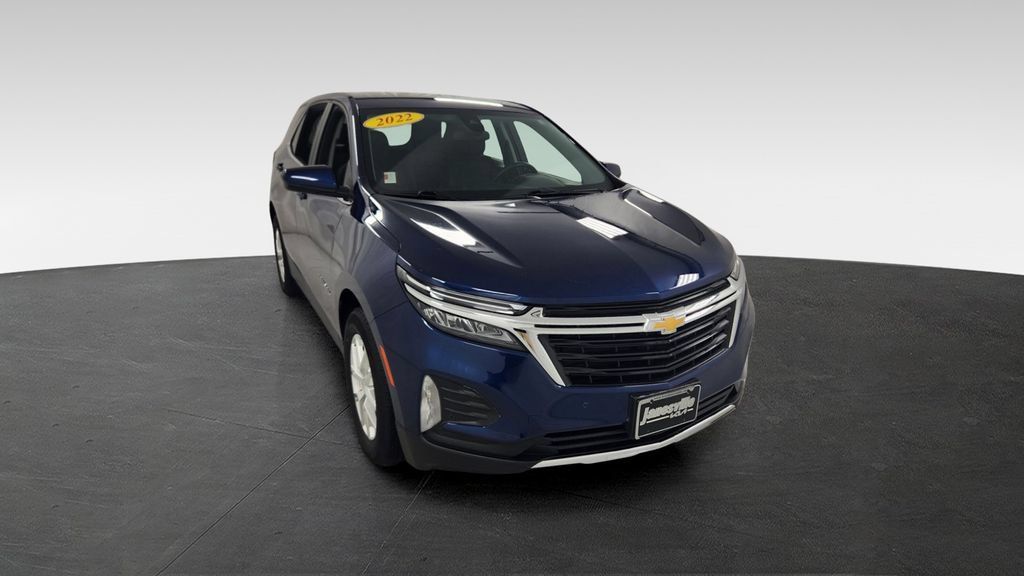 Used 2022 Chevrolet Equinox LT FWD image 1