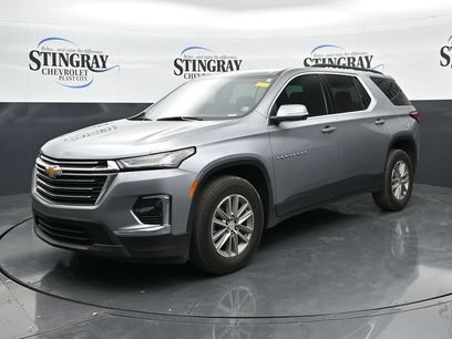 Used 2023 Chevrolet Traverse LT