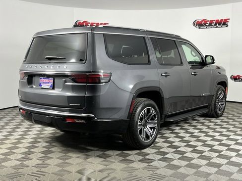 Used 2024 Jeep Wagoneer Series II w/ Flexible Seating Group image 3