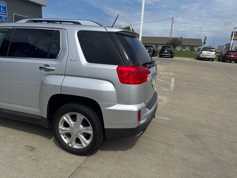 Used 2016 GMC Terrain SLT w/ Open Road Package AWD/4WD image 3