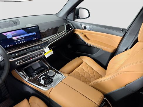 New 2026 BMW X5 sDrive40i w/ Climate Comfort Package RWD image 24