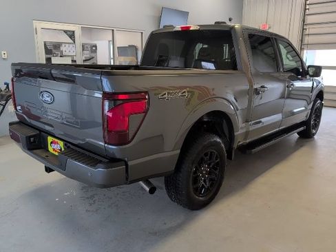 New 2026 Ford F150 XLT w/ XLT Black Appearance Package AWD/4WD image 4