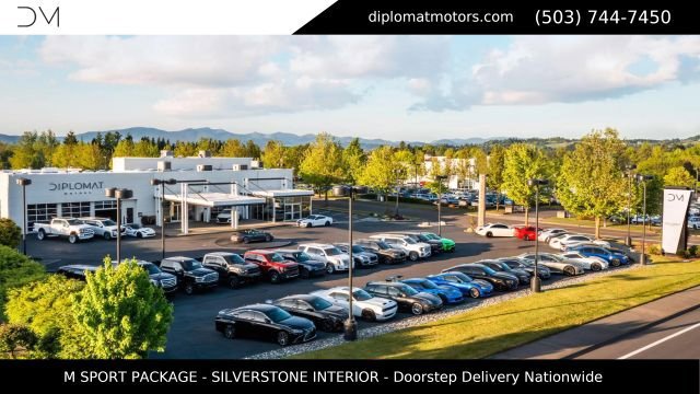 Used 2026 BMW X5 xDrive40i w/ M Sport Package AWD/4WD image 3