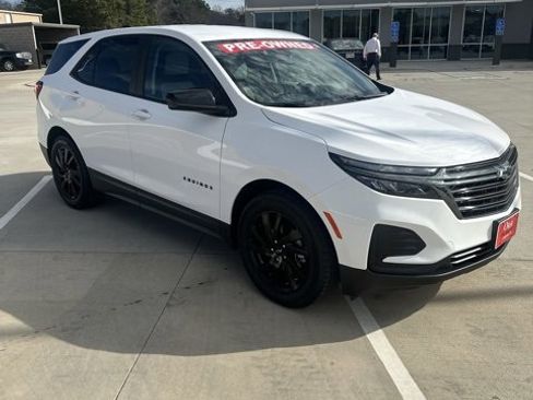 Used 2023 Chevrolet Equinox LS w/ LS Convenience Package image 7