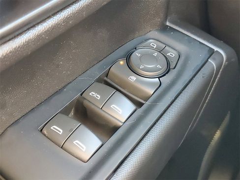 Used 2022 Chevrolet Silverado 1500 Custom Trail Boss w/ Safety Confidence Package image 16