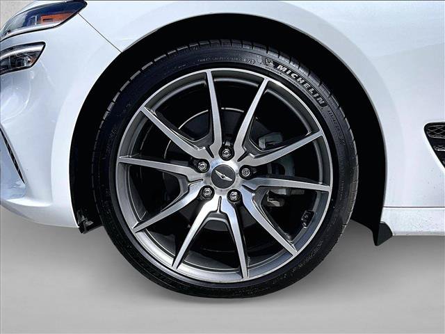 Used 2023 Genesis G70 2.0T RWD image 9