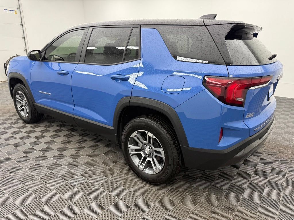 Used 2025 GMC Terrain Elevation AWD/4WD image 11