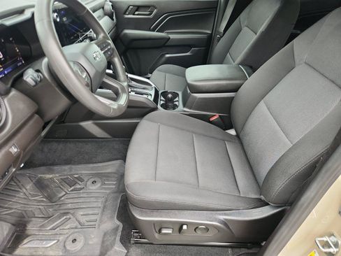 Used 2023 Chevrolet Colorado Trail Boss w/ Advanced Trailering Package AWD/4WD image 10
