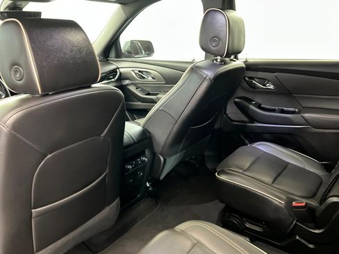 Certified 2023 Chevrolet Traverse Premier image 20