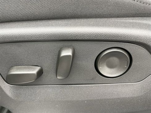 New 2026 Chevrolet Silverado 1500 LT image 12