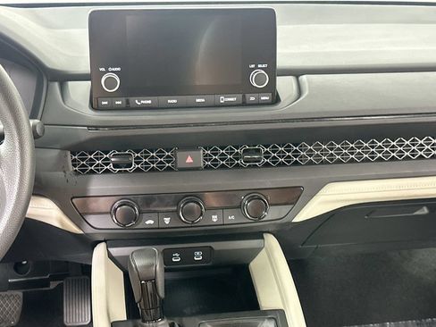 Used 2023 Honda Accord LX image 20