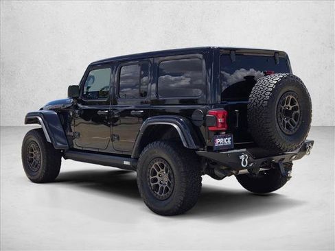 Used 2022 Jeep Wrangler Unlimited Rubicon AWD/4WD image 8