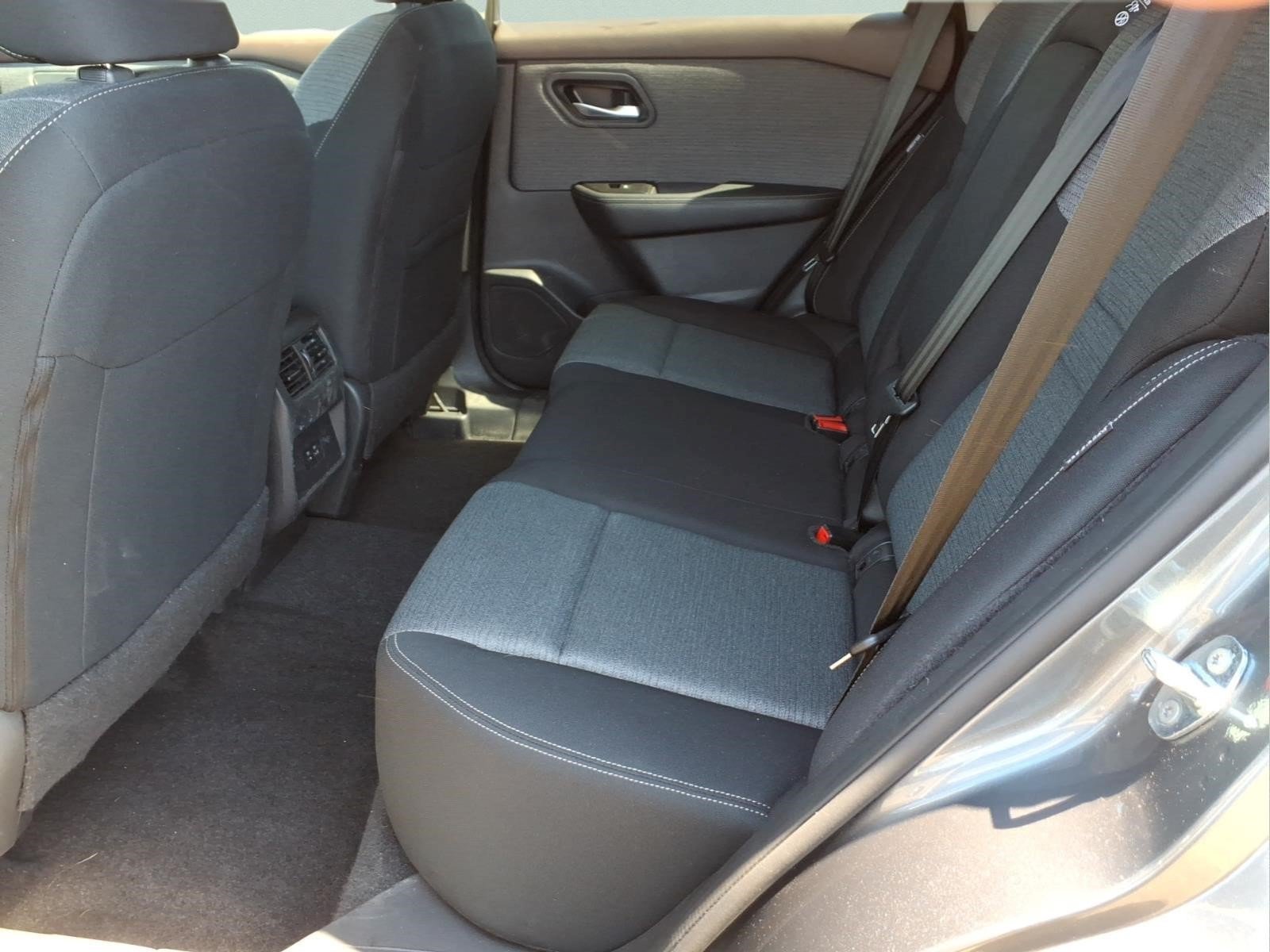 Certified 2023 Nissan Rogue SV AWD/4WD image 13