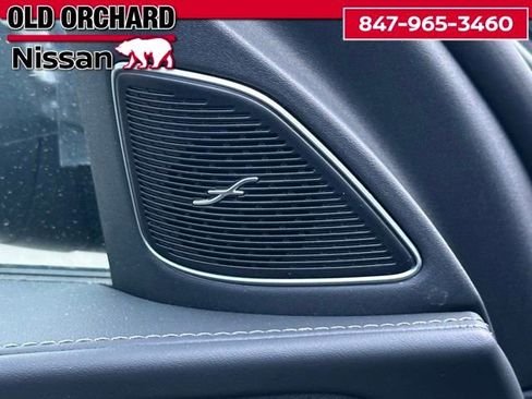 Used 2023 Mercedes-Benz C 300 4MATIC Sedan w/ AMG Line w/ Night Package image 11