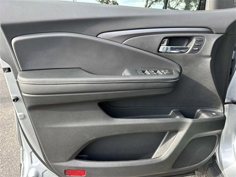 New 2026 Honda Ridgeline RTL image 18