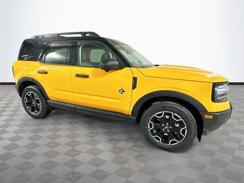 New 2026 Ford Bronco Sport Outer Banks w/ Outer Banks Tech Package+ AWD/4WD image 5