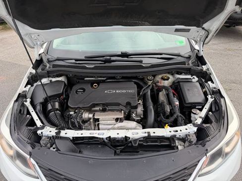 Used 2016 Chevrolet Cruze LS image 23