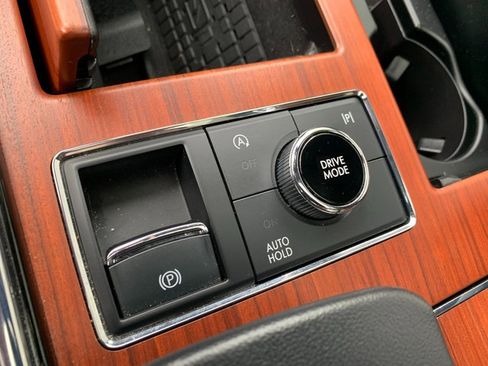 Used 2024 Lincoln Navigator Reserve AWD/4WD image 26