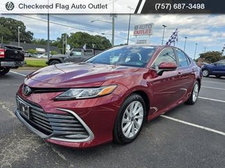 Used 2022 Toyota Camry LE image 1