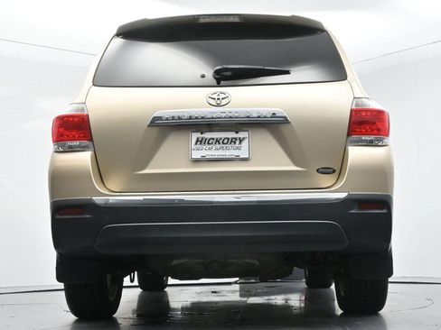 Used 2013 Toyota Highlander Limited FWD image 54