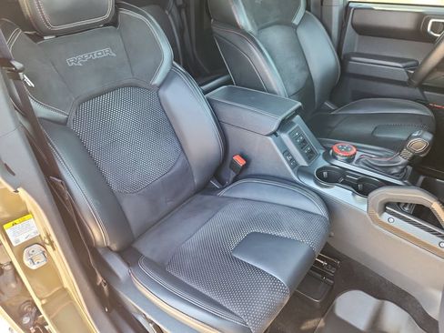 Used 2024 Ford Bronco Raptor w/ Interior Carbon Fiber Pack 6 AWD/4WD image 12