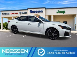 Used 2024 Nissan Altima 2.5 SR FWD video 1
