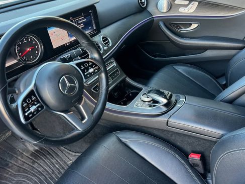 Used 2019 Mercedes-Benz E 300 image 12