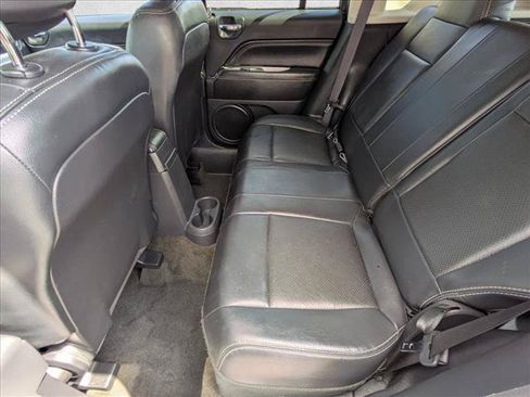 Used 2016 Jeep Compass High Altitude AWD/4WD image 17
