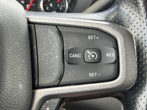 Used 2024 RAM 3500 Tradesman w/ Chrome Appearance Group AWD/4WD image 27