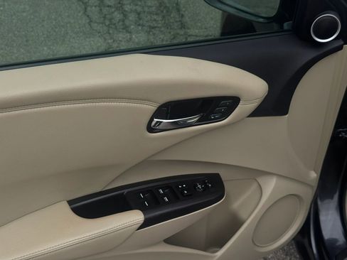 Used 2013 Lexus RX 450h FWD w/ Navigation Pkg image 18