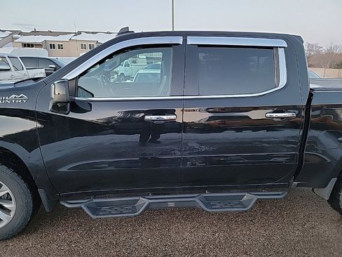 Used 2019 Chevrolet Silverado 1500 High Country image 4