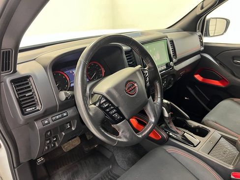 Used 2024 Nissan Frontier PRO-4X w/ Pro Convenience Package AWD/4WD image 17